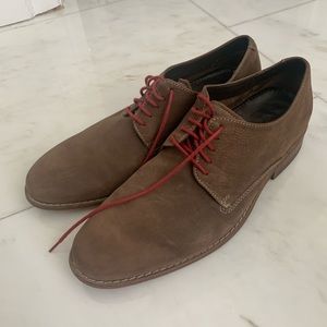 COLE HAAN TAN SHOES